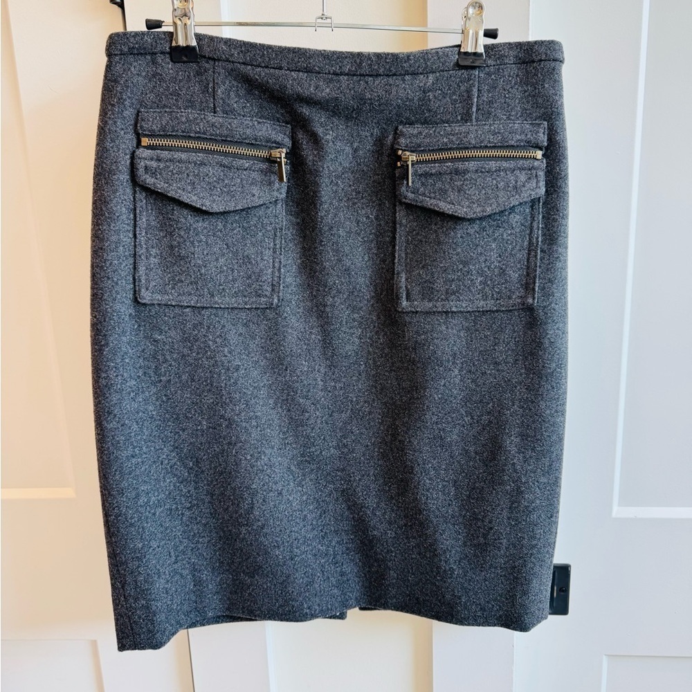 J. Crew Wool Dark Grey Pencil Skirt Front Pockets Size 4